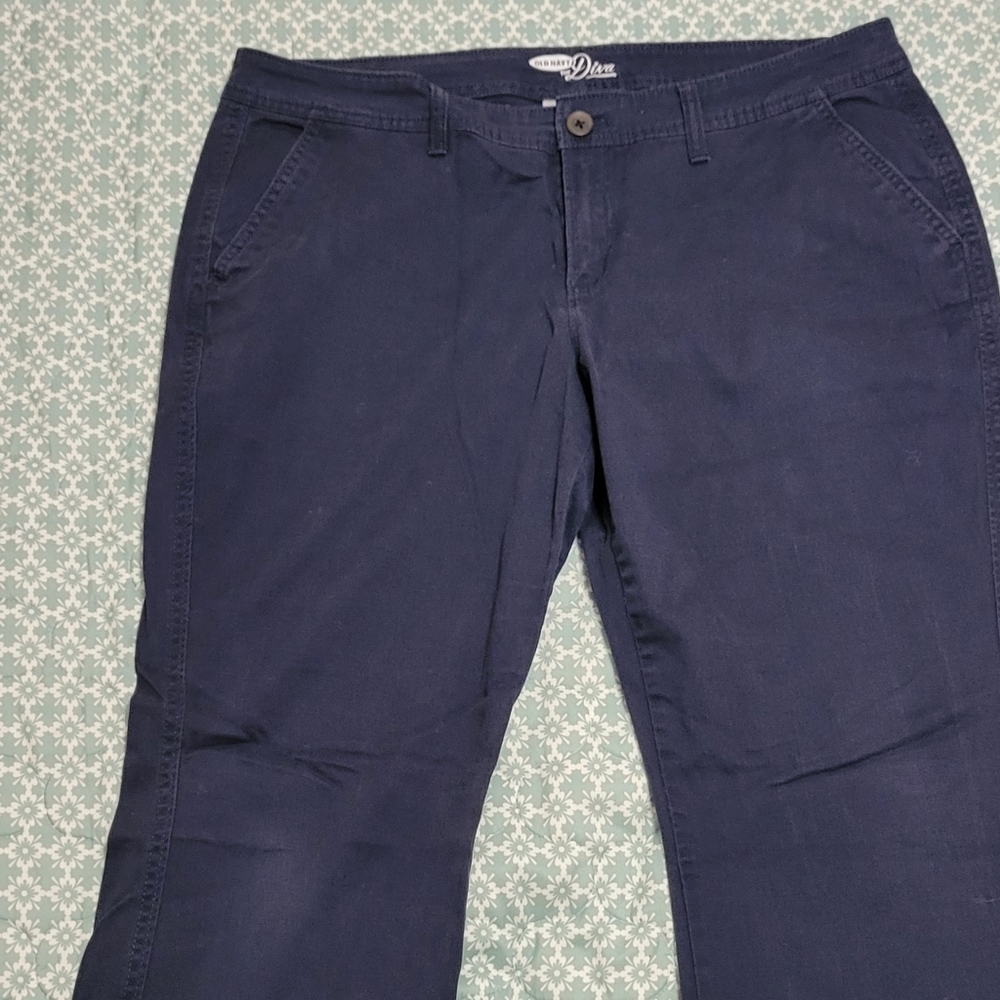 Women's size 14 Diva Cut Khakis